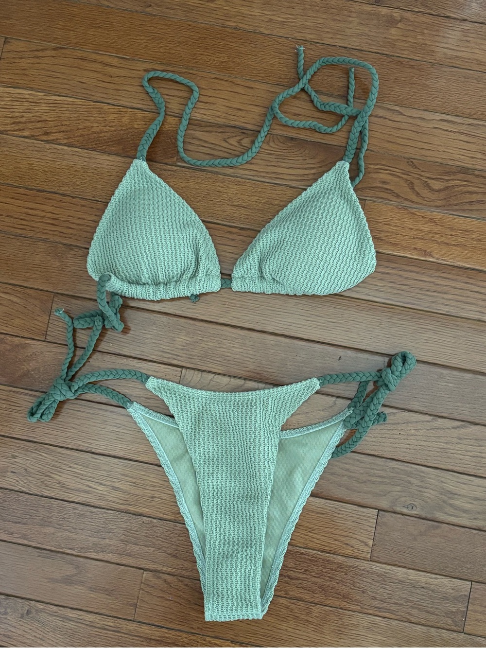 Amazon Green Crochet Tie-Side Bikini Set w/ Braided Ties, Size L, NWOT - Picture 2 of 5